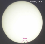 Venustransit am 08.06.2004 - 07:30 Uhr: Die Venus hat die Sonne "berührt".