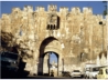 Das Lwentor ist eines der acht Tore der Jerusalemer Altstadt. Es fhrt nrdlich des Tempelberges von Osten in das Muslimische Viertel der ummauerten Stadt.