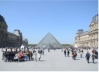  Der Louvre war eins Knigspalast und beherbergt heute grtenteils ein Museum.